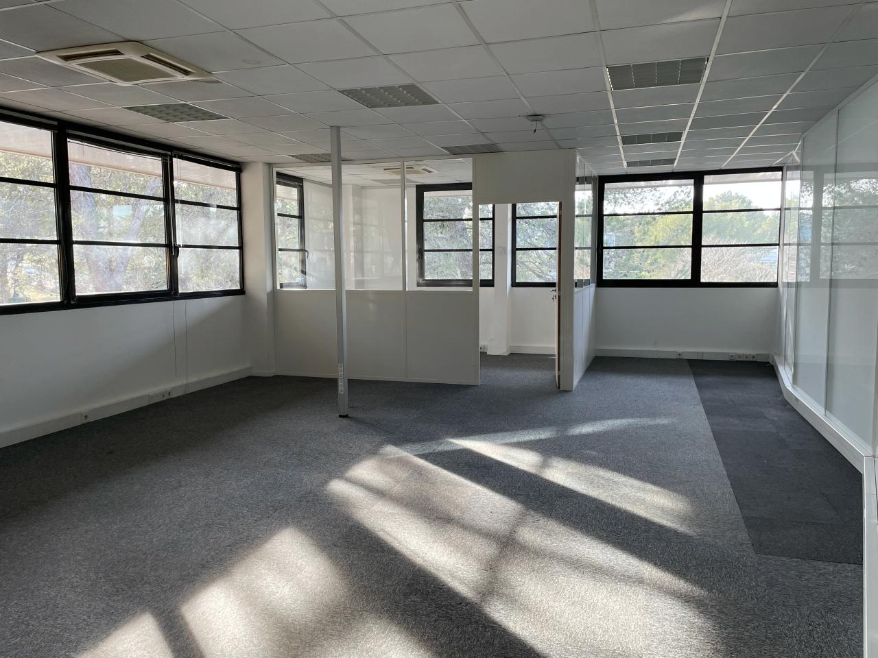 Bureau Aix-en-Provence 842m² Location bureau Aix-en-Provence Bouches-du-Rhône OLBUR2421612 14